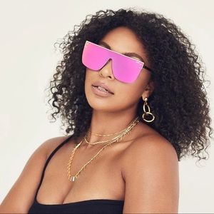 Quay Blocked Sunglasses